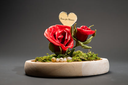 Rose avec bouton sous cloche